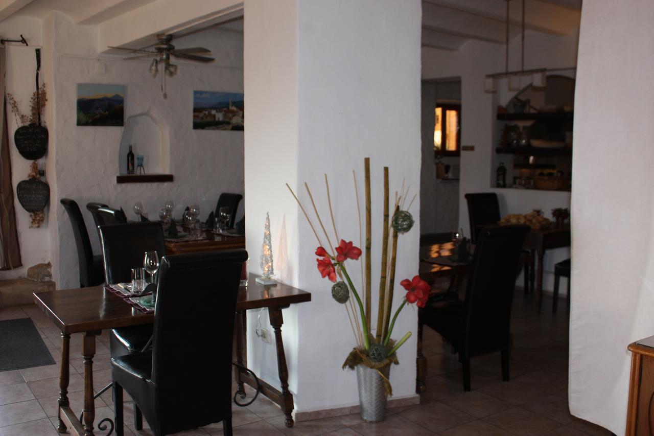 L'Almassera Casa Rural & Restaurant Margarida Exterior photo